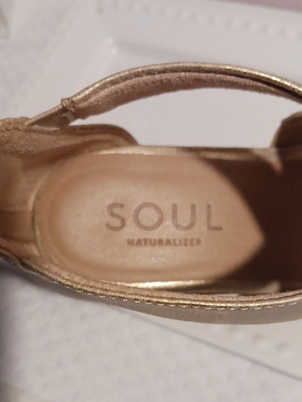 Naturalizer wedge sandals