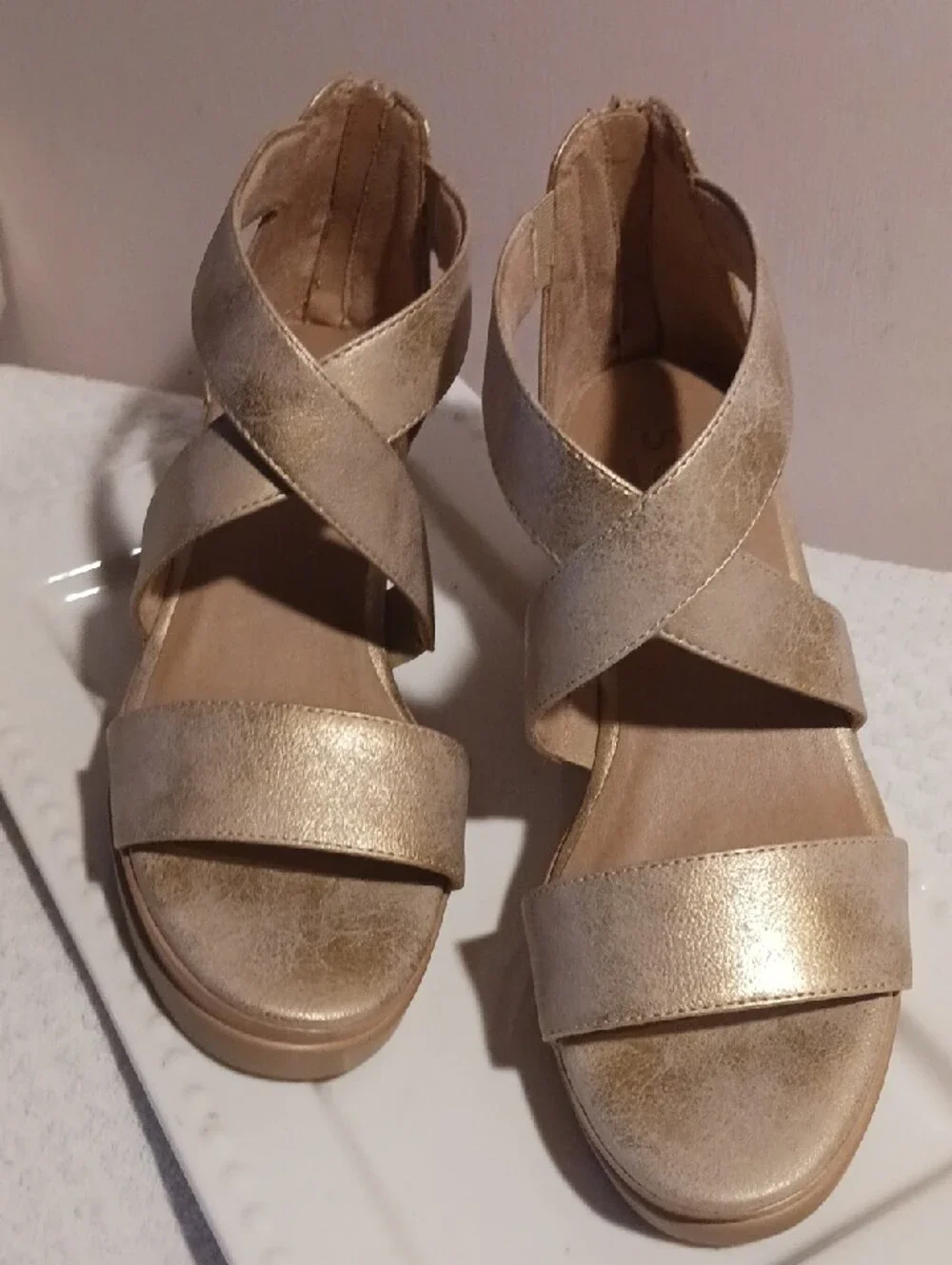Naturalizer wedge sandals