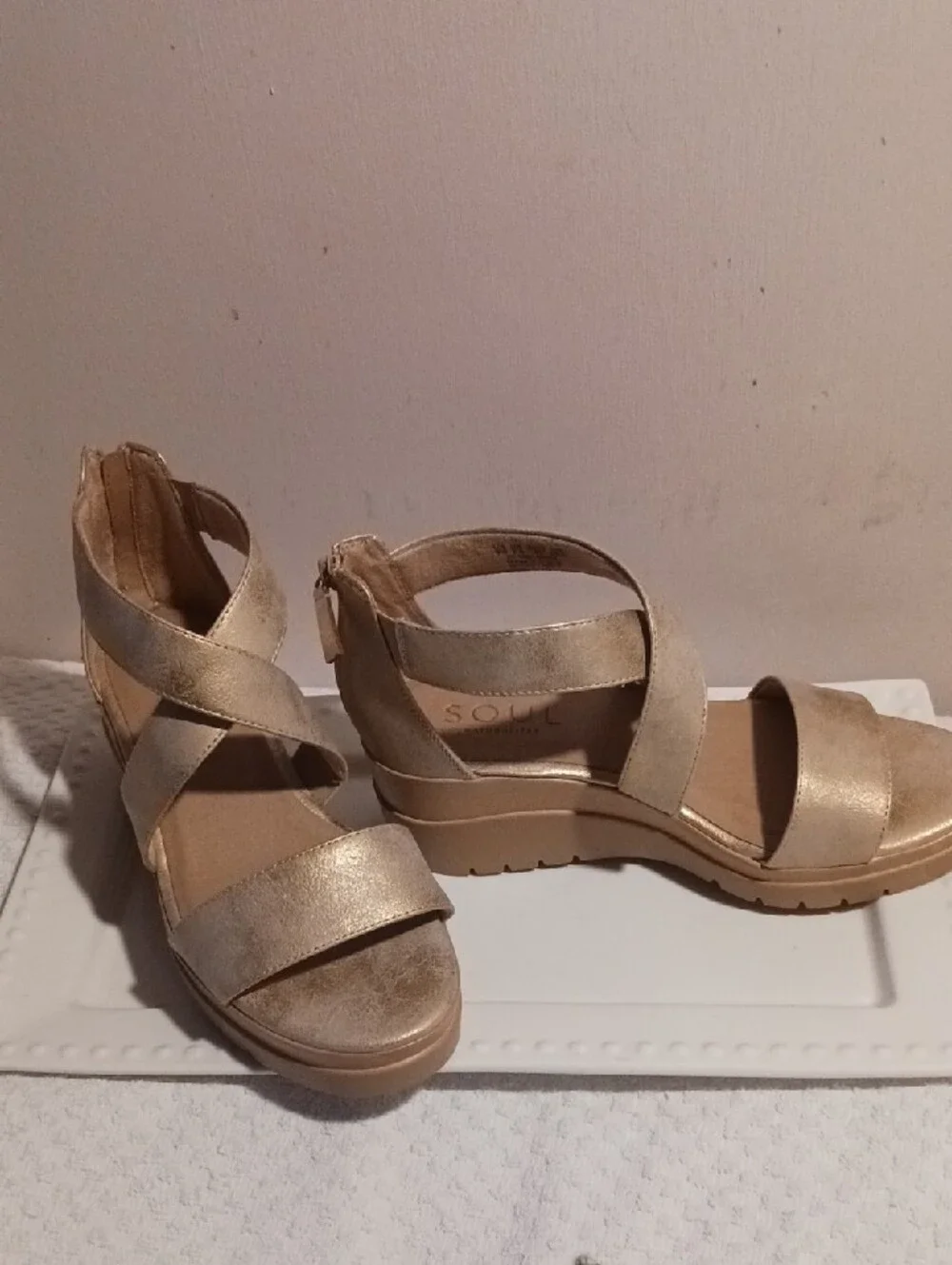 Naturalizer wedge sandals