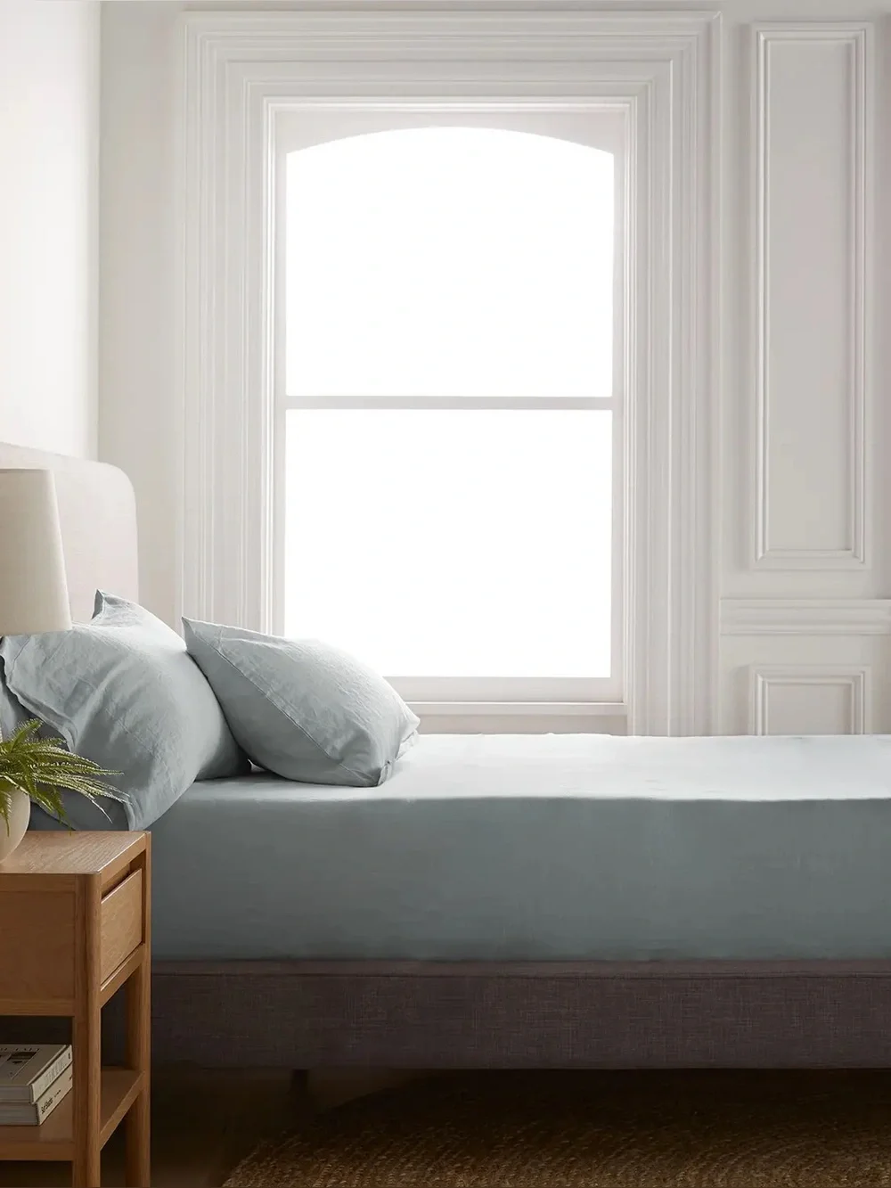 NWT QUINCE European Linen Fitted Sheet Set Cal King Mist 9511