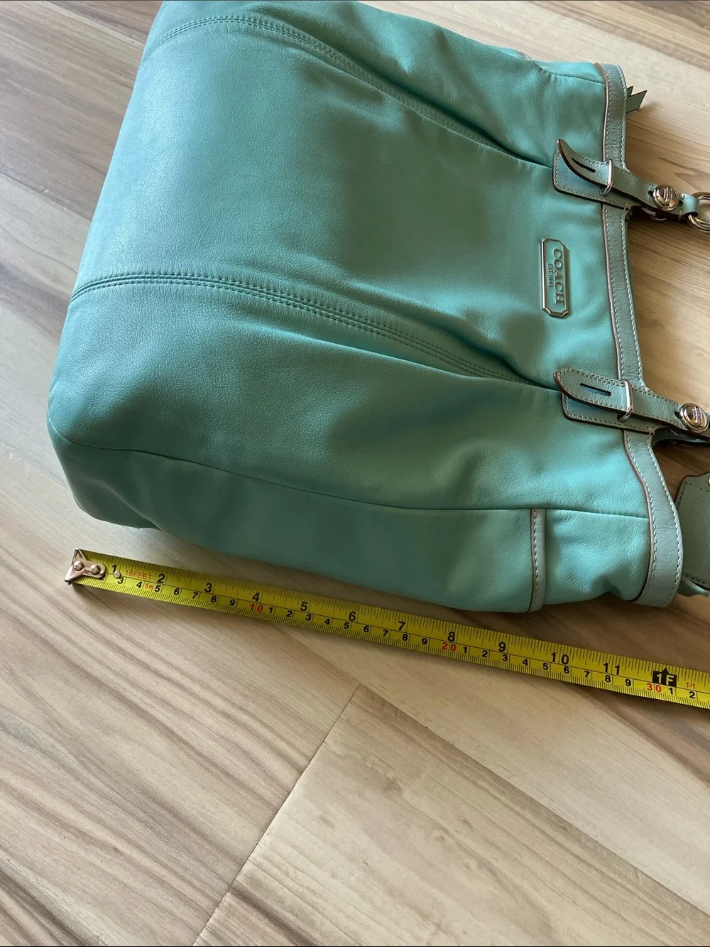Coach gallery north