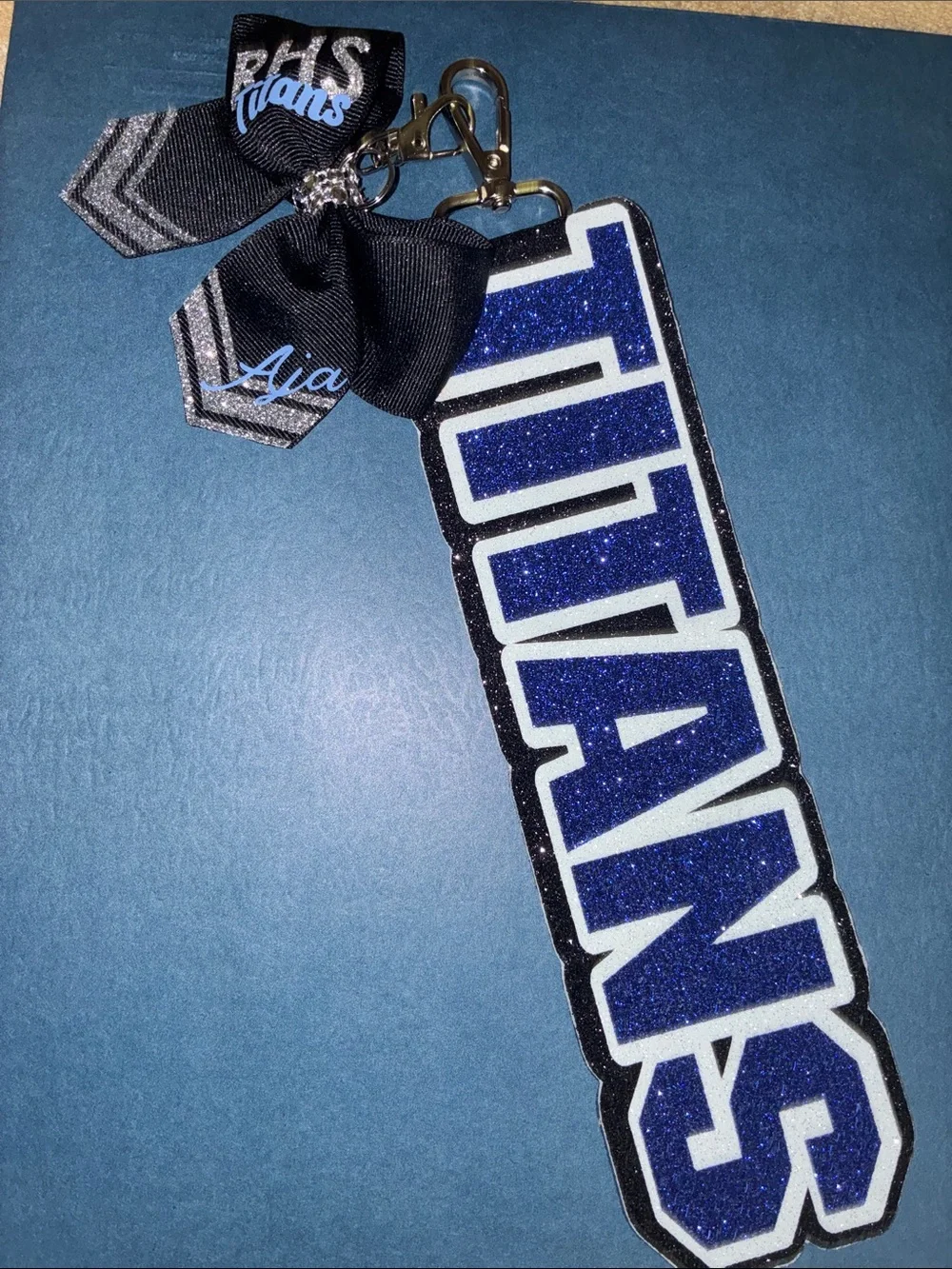 Titan sparkling blue