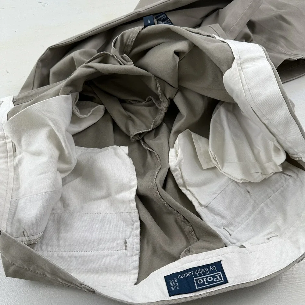 Polo Ralph Lauren examine photos