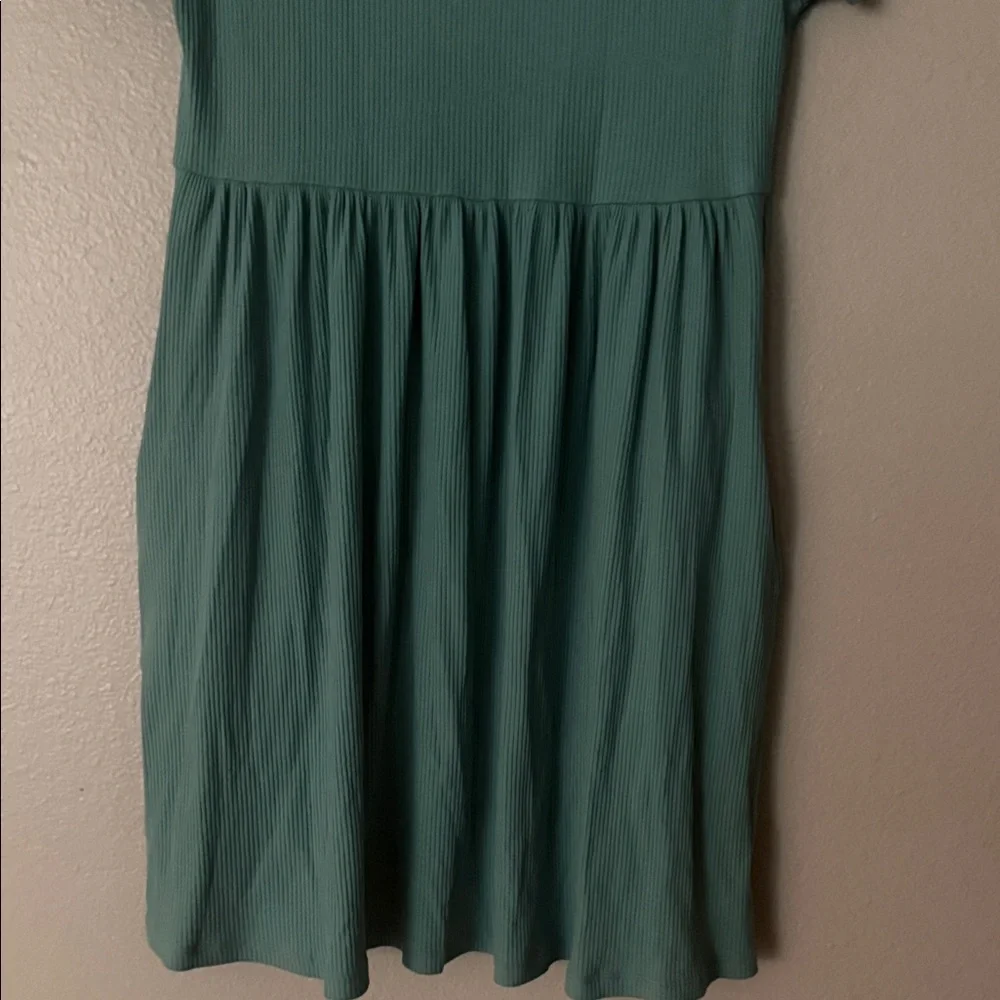 Old Navy soft teal