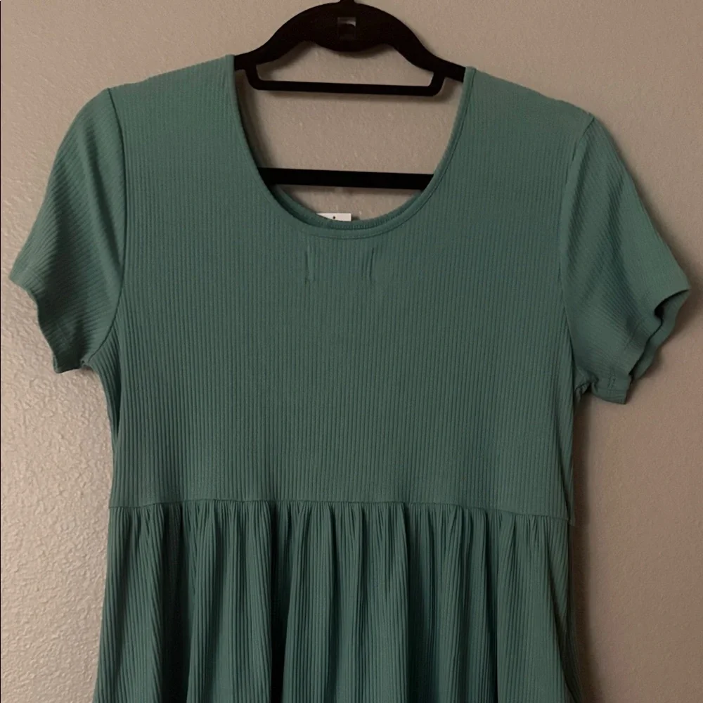 Old Navy soft teal