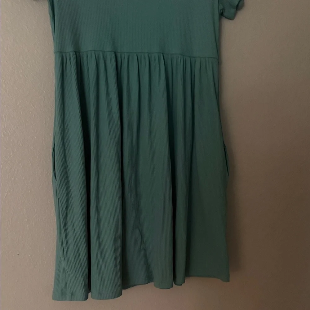Old Navy soft teal