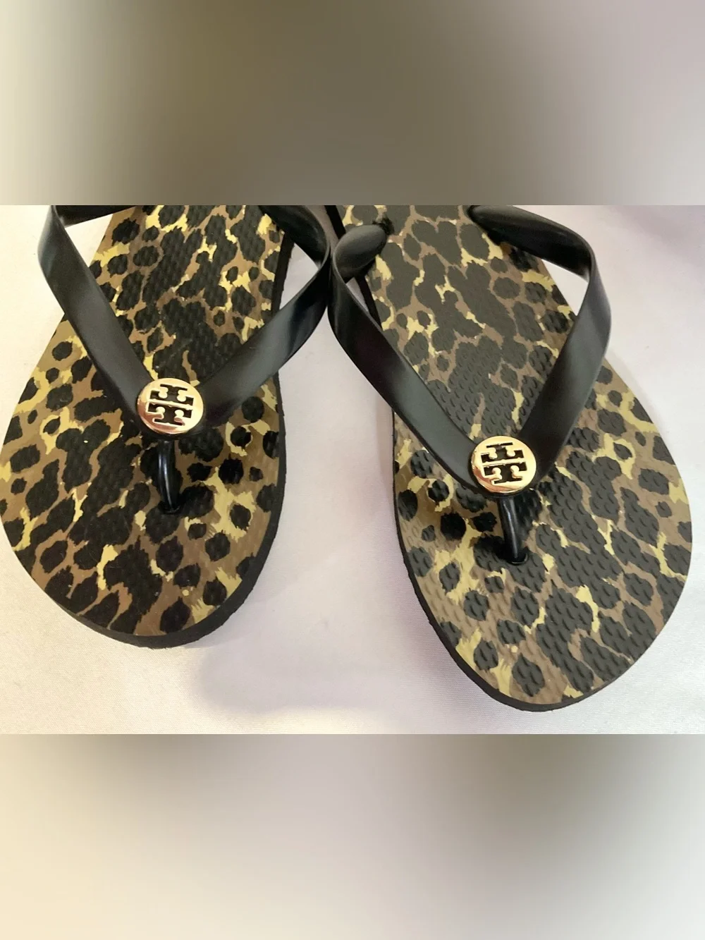 Tory Burch classic tory