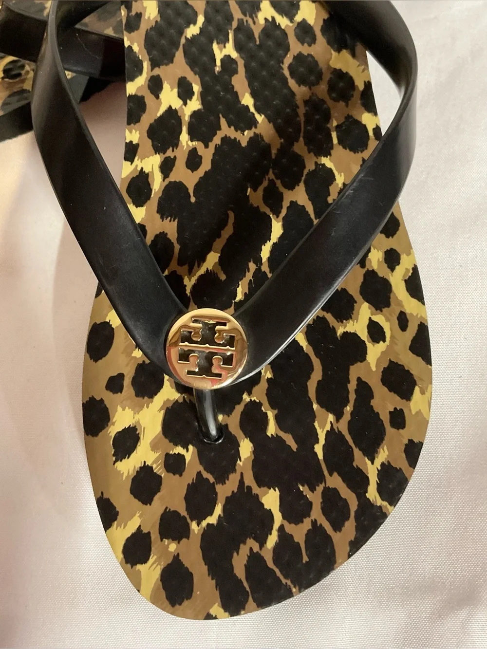 Tory Burch classic tory