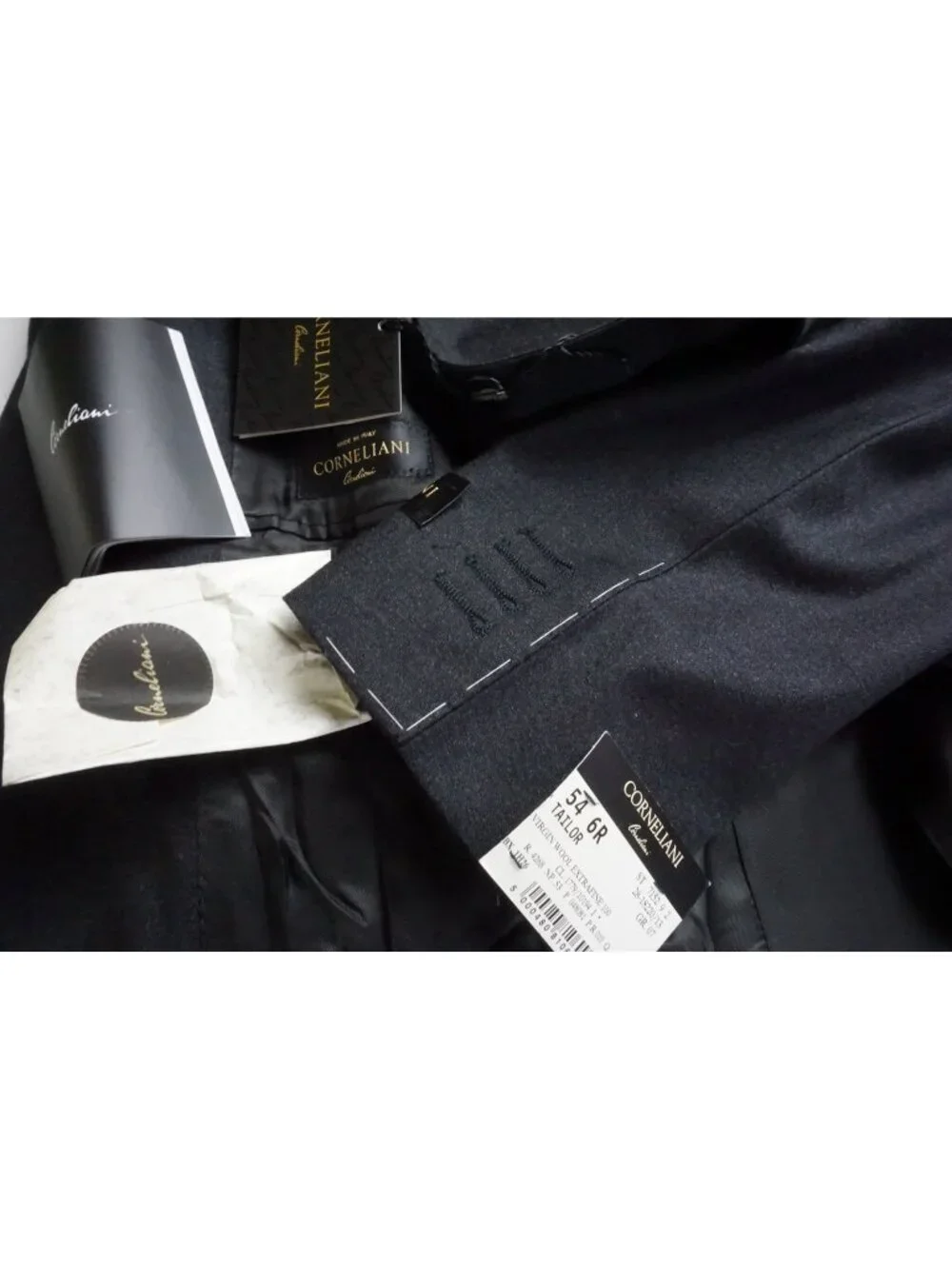 Corneliani Tailor Gray 100% Wool 2 Pc Suit Jacket Pant 44R Brand New