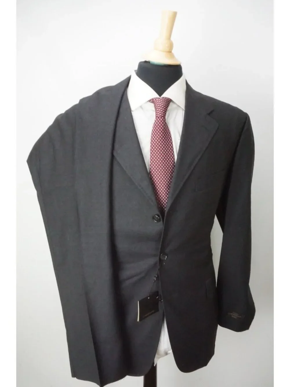 Corneliani Tailor Gray 100% Wool 2 Pc Suit Jacket Pant 44R Brand New