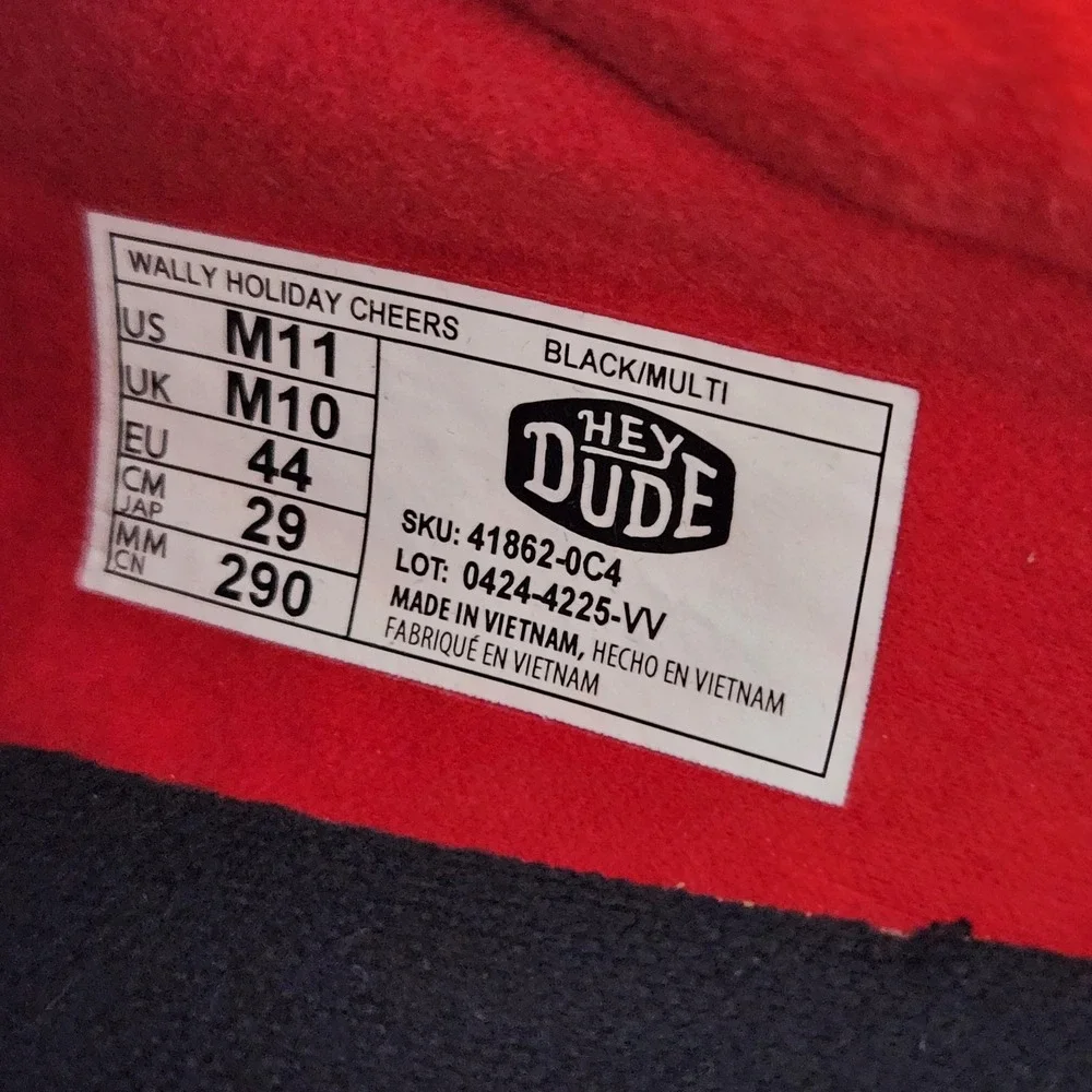 Hey Dude new tag