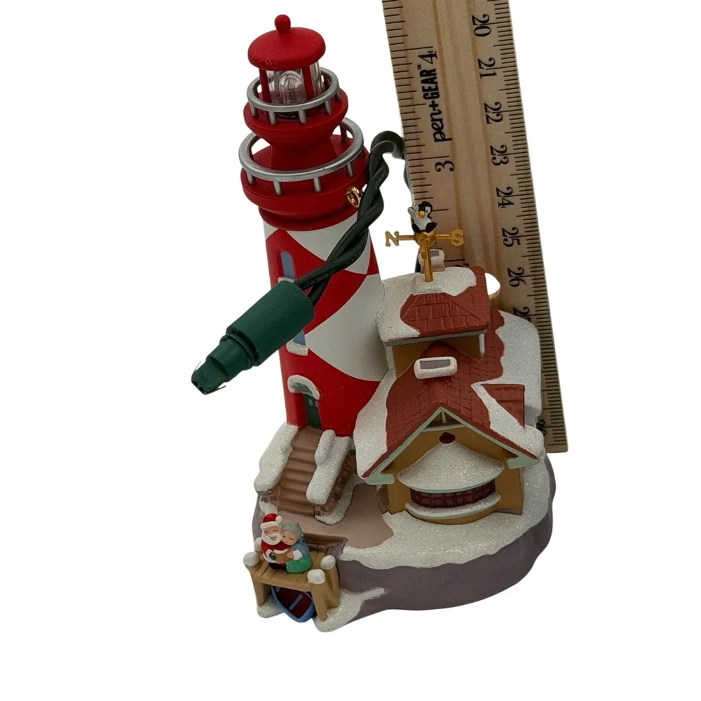 Hallmark keepsake lighthouse