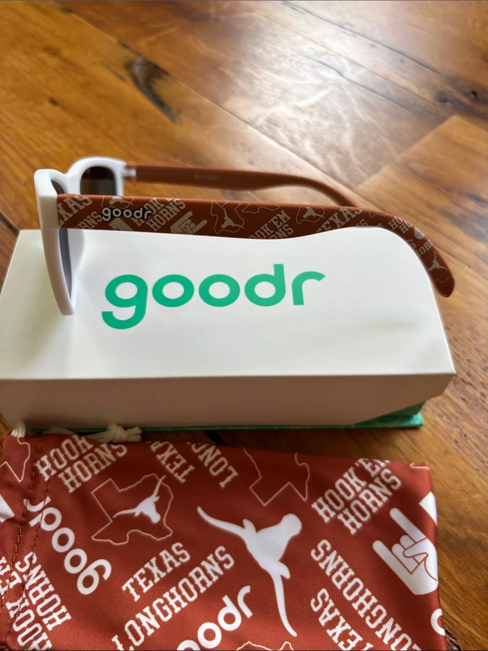 goodr stylish white