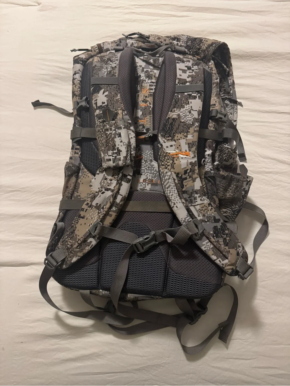 sitka durable finish logo