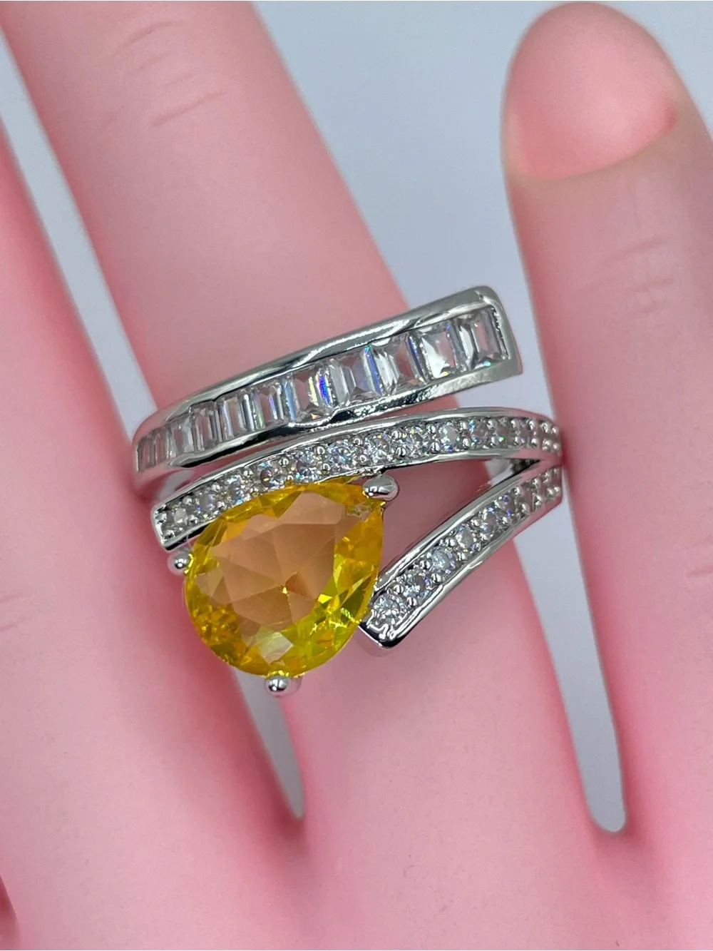 Swarovski Crystal Elements Canary Yellow Art Deco Statement Ring Sz 8