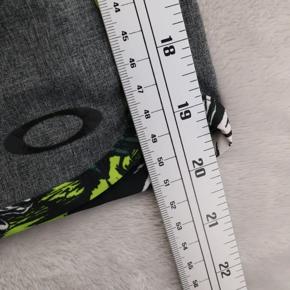 Oakley board shorts