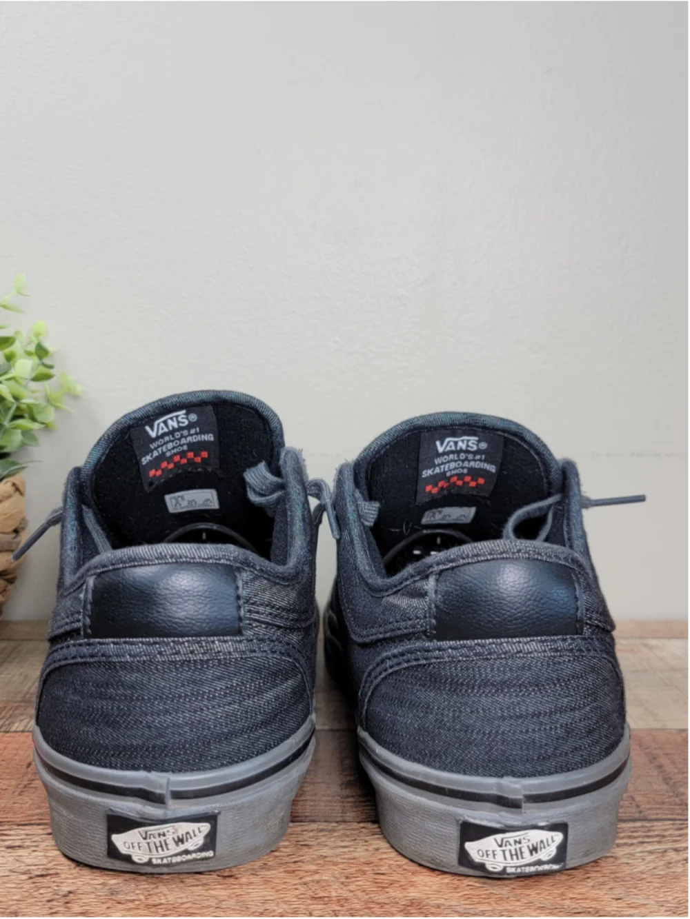 Vans shoes athletic black