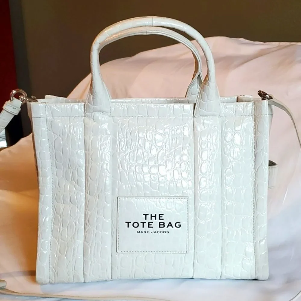 Marc Jacobs %100 cow