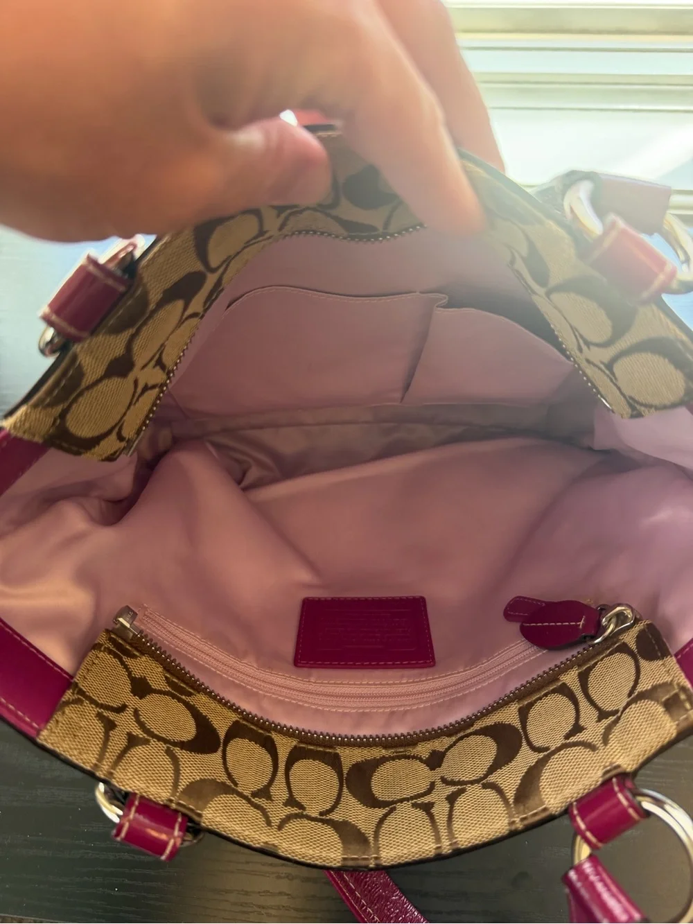 Coach tote signature