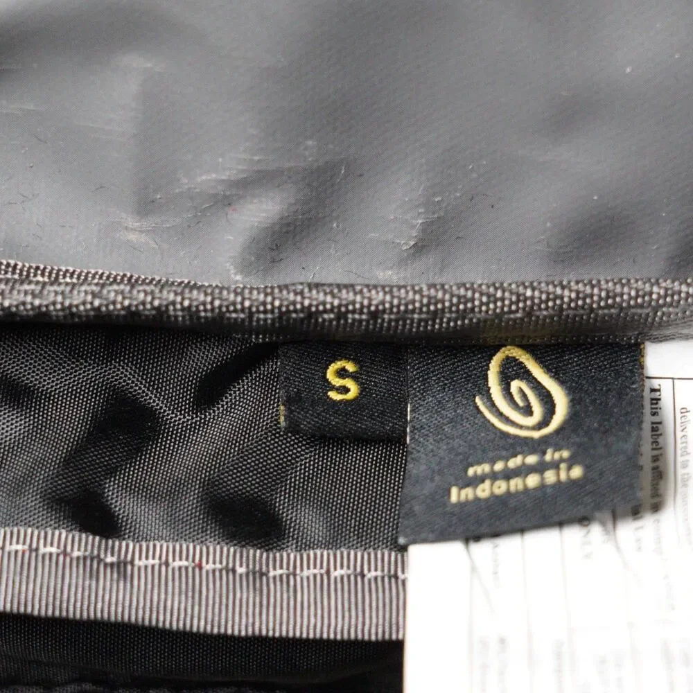 Timbuk2 Classic Messenger Bag Small Black Gray Two-Tone Cross Strap