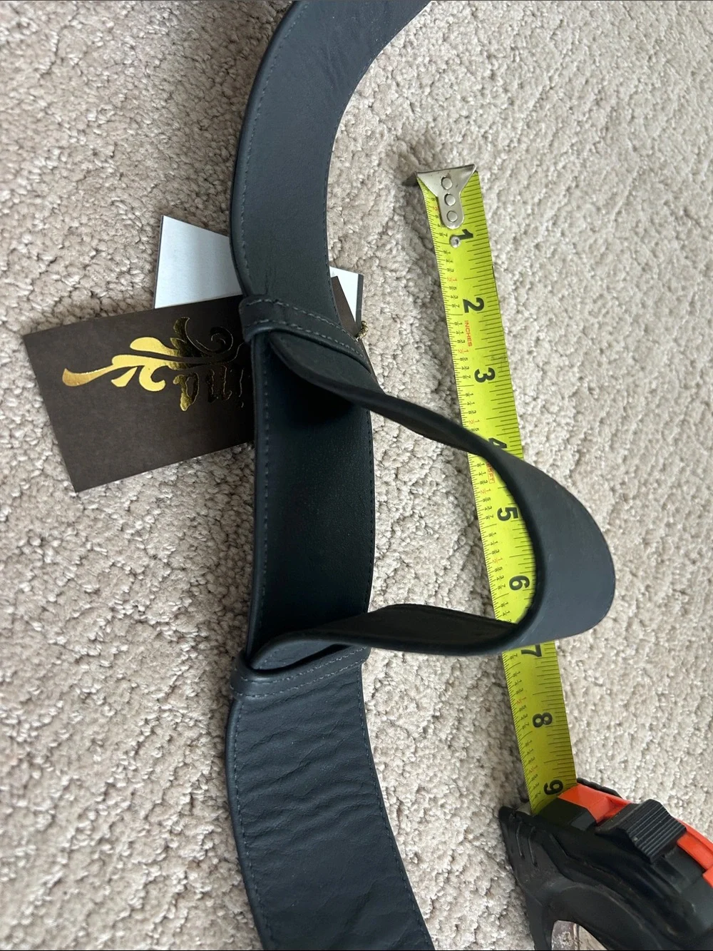 N/A black elastic