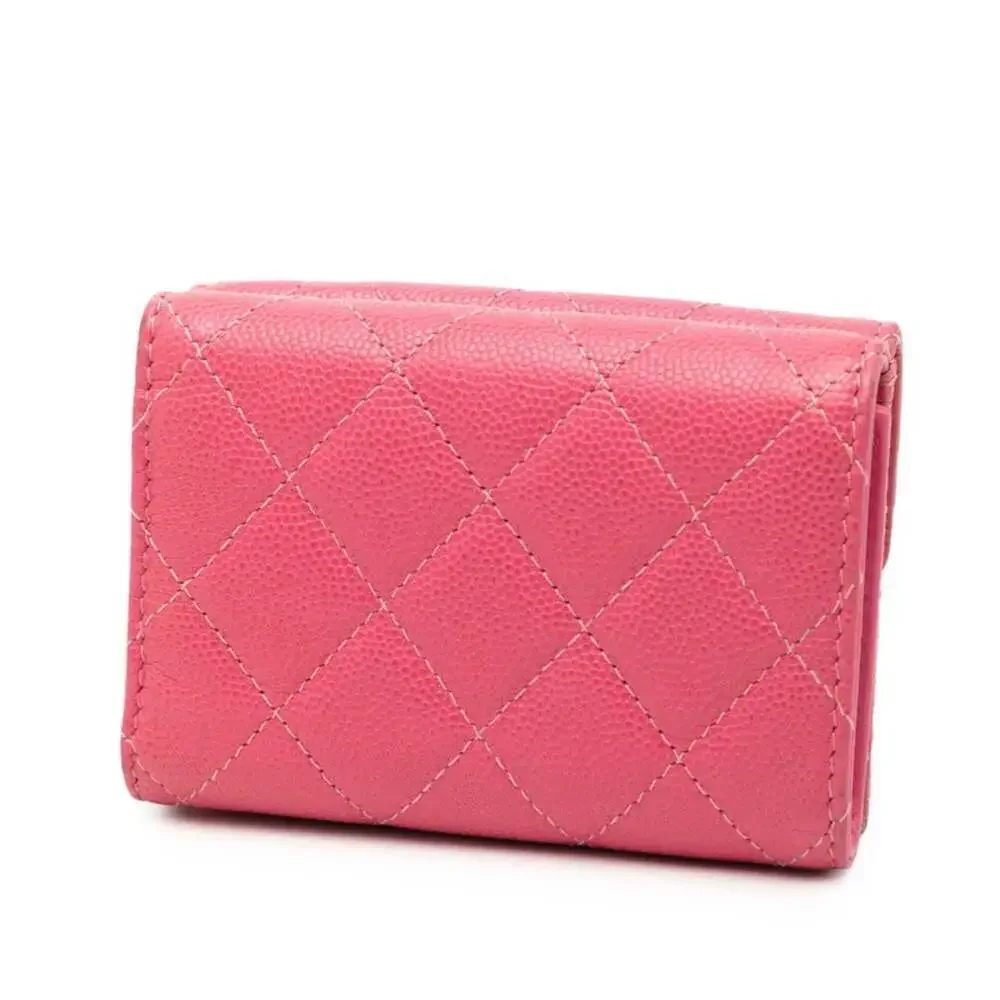 CHANEL pink caviar