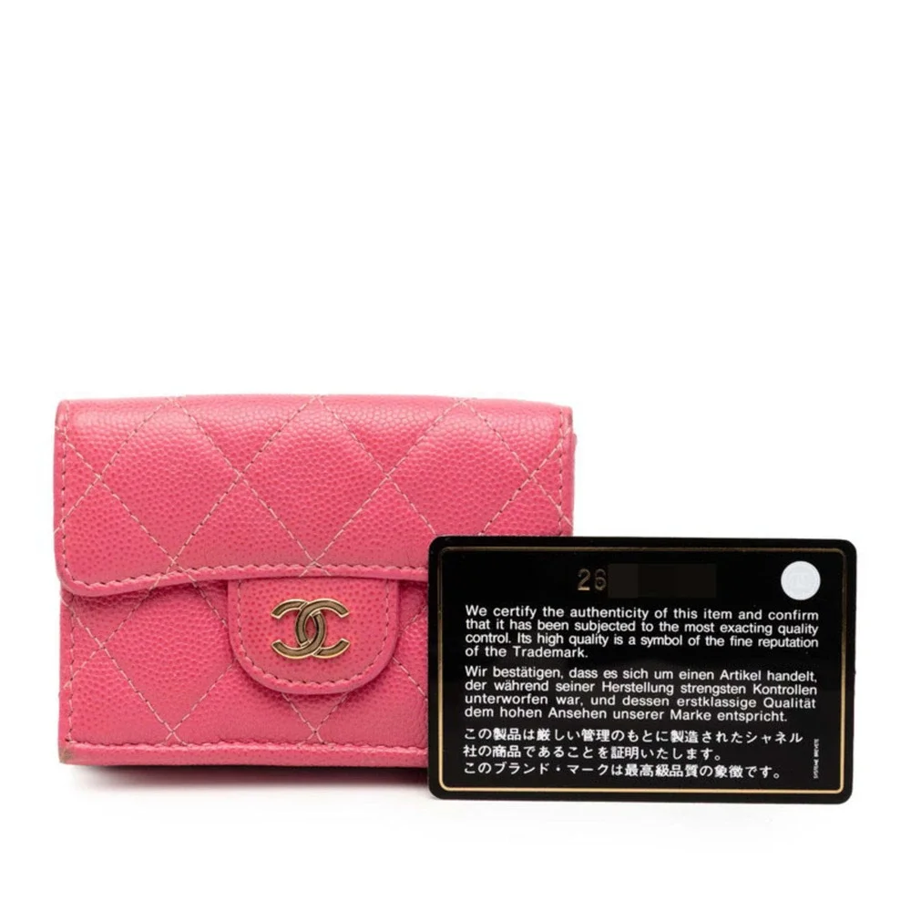 CHANEL pink caviar