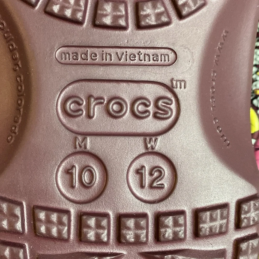 CROCS new classic