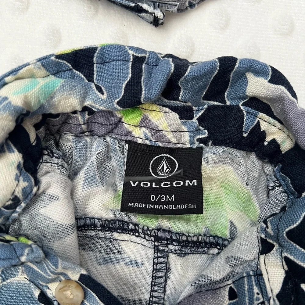 Volcom new without