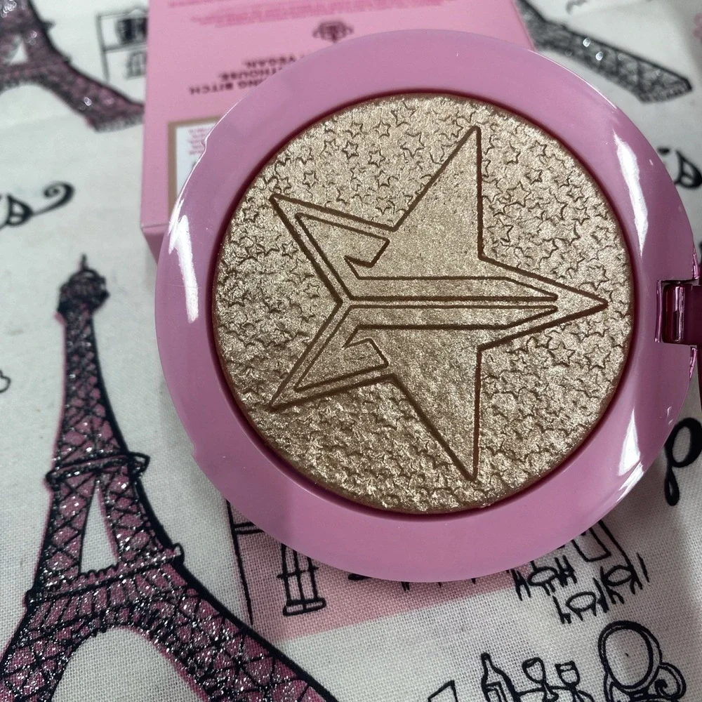 Jeffree Star Supreme Frost Shade Champagne C