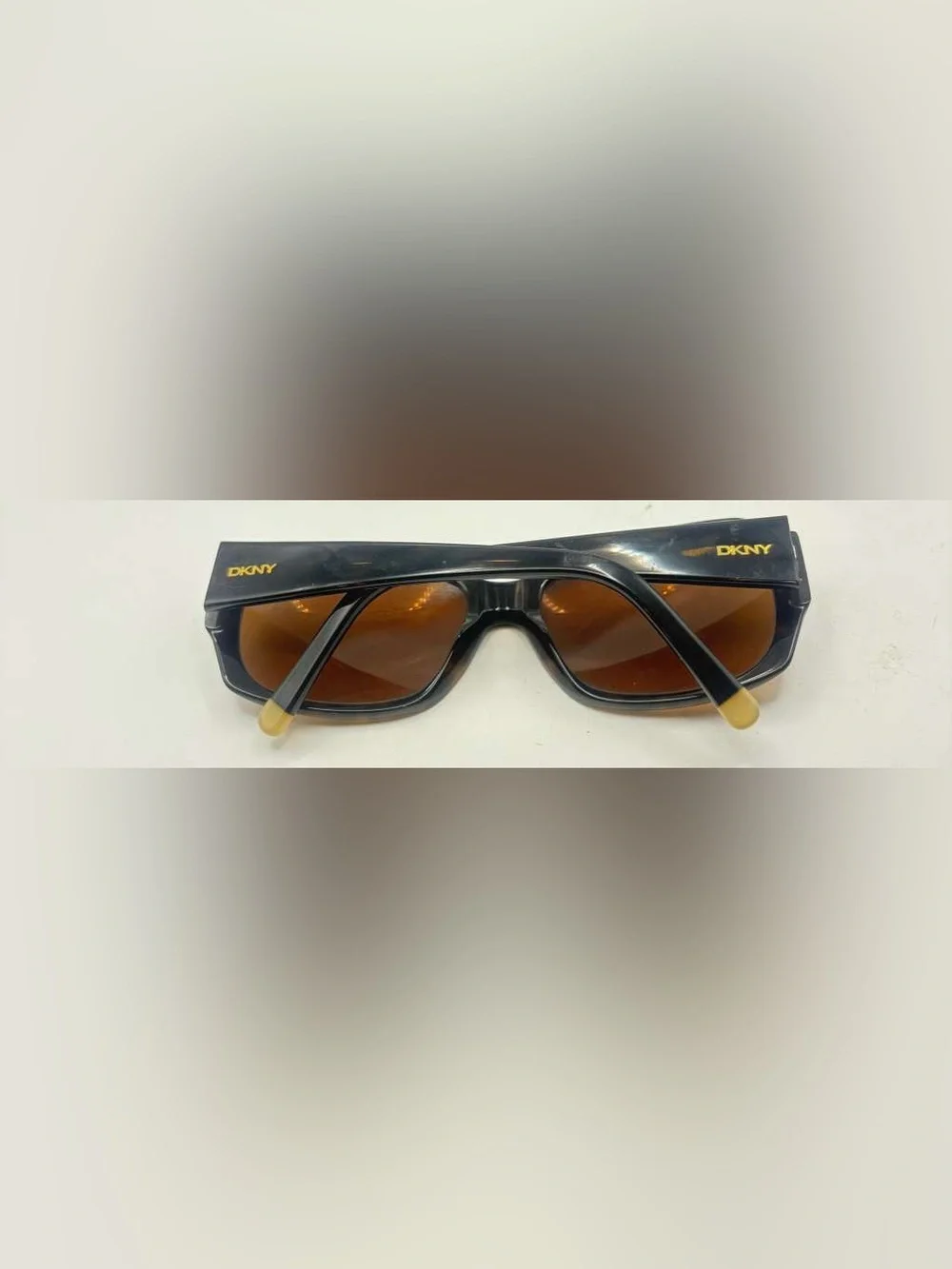 Dkny 130 17 brand
