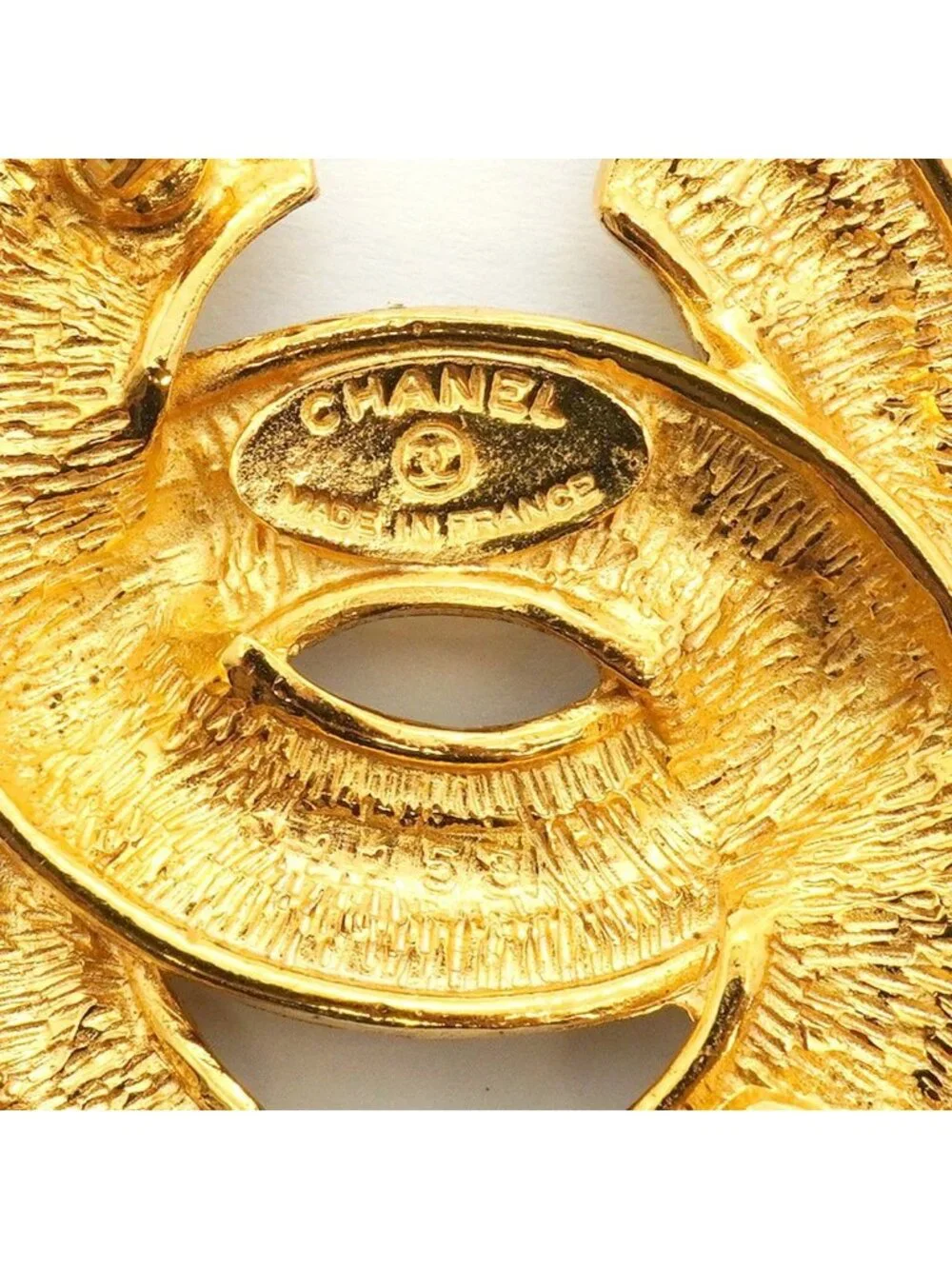 Chanel Brooch Vintage CC Logo Quilted Gold Plated