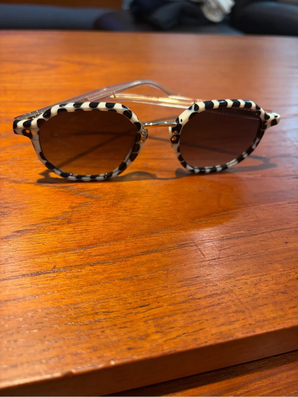KREWE sunglasses style