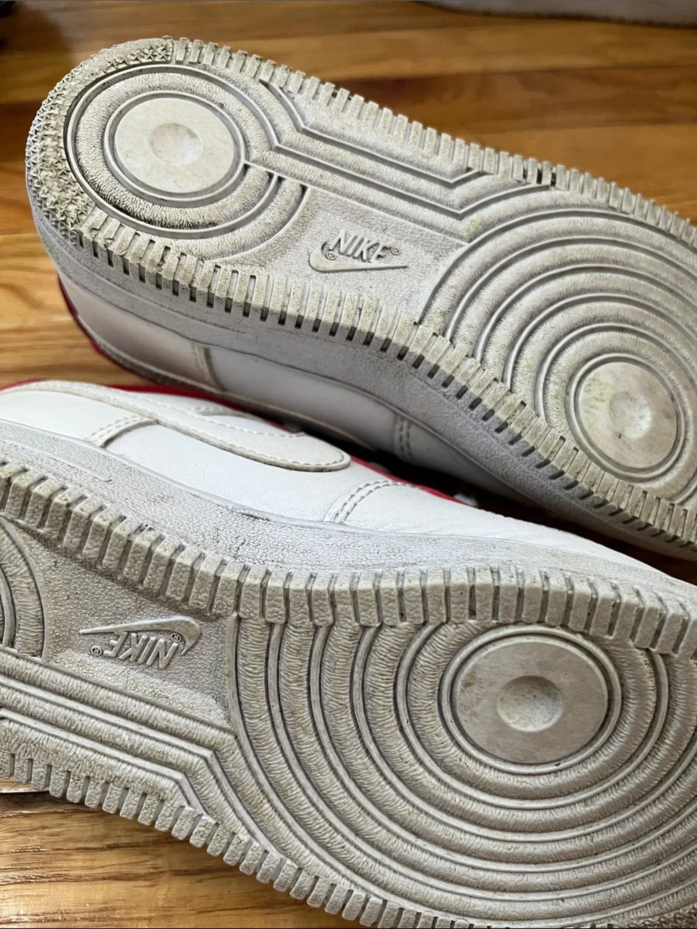 Nike Kids White, Navy & Red Low-Top Sneakers