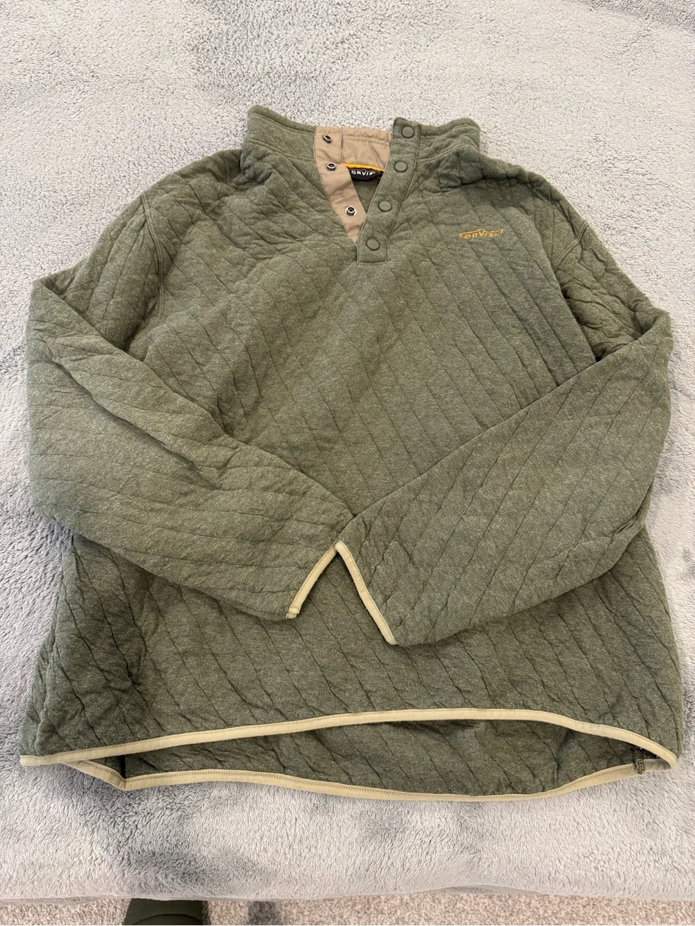 Orvis Men's Olive Quilted Snap-Placket Pullover with Contrast Trim