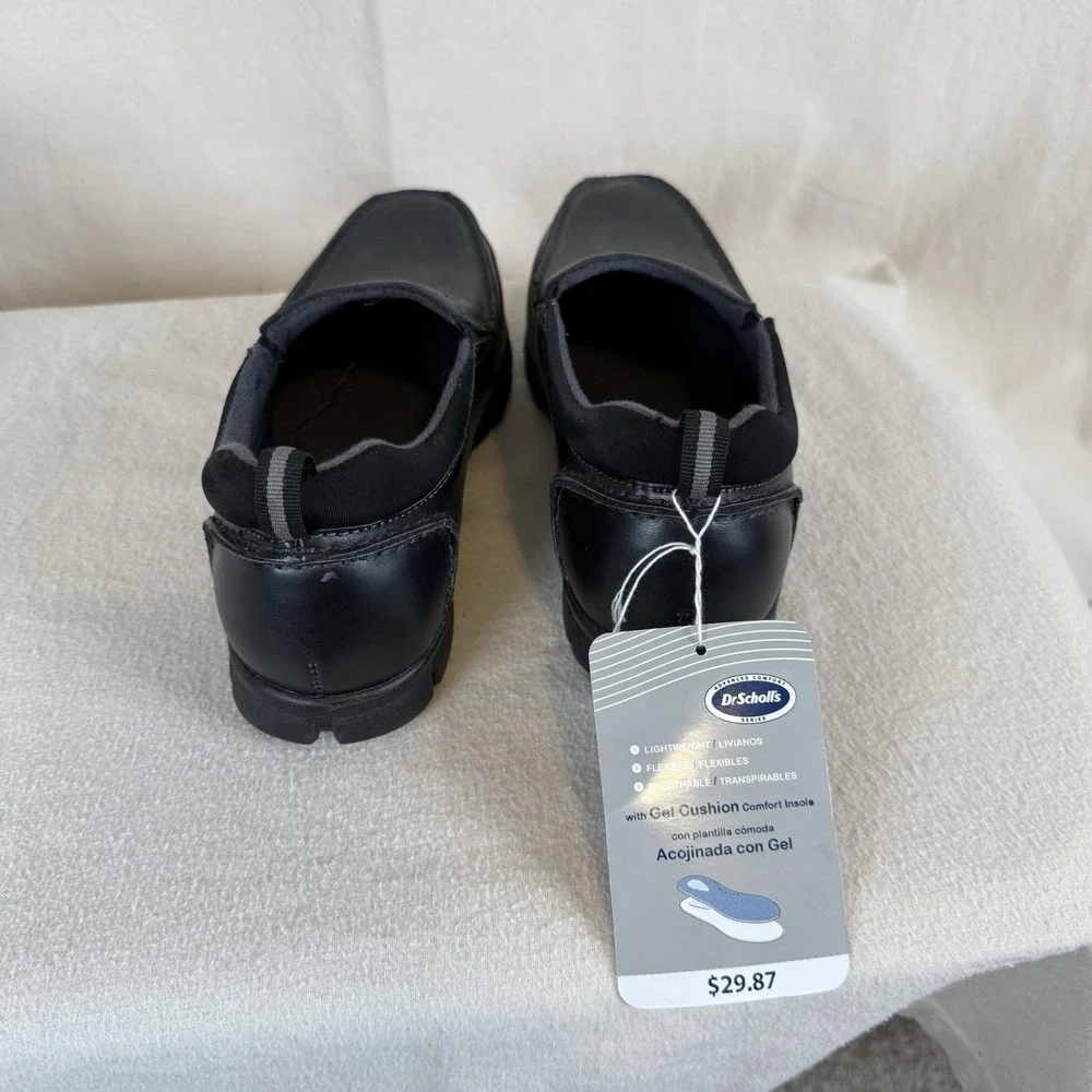 Dr. Scholls wear both design