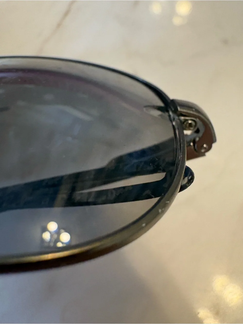 Ray-Ban iconic ray