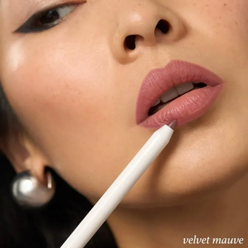 Julep retractable lip