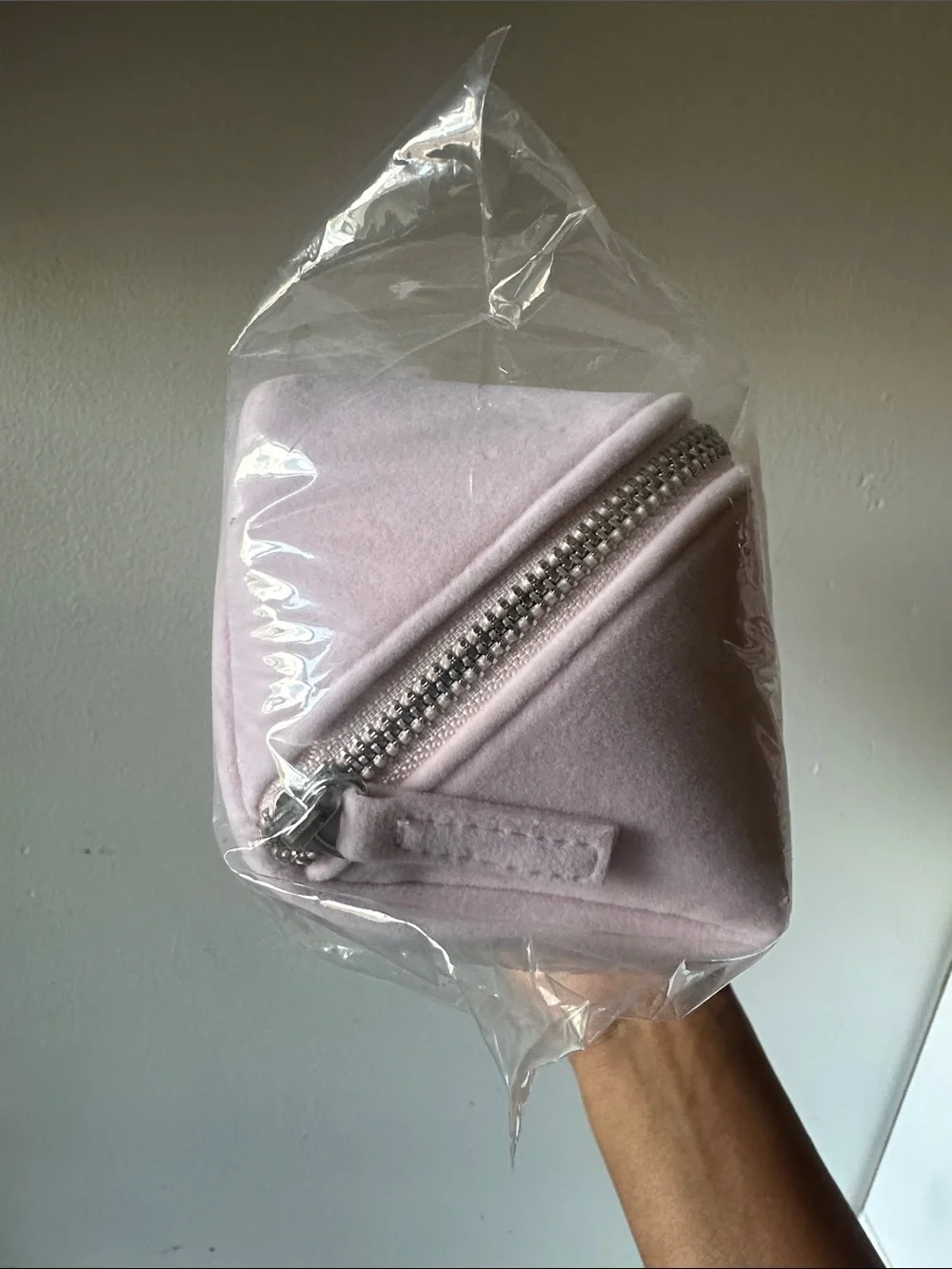 Kylie Cosmetics soft velvet