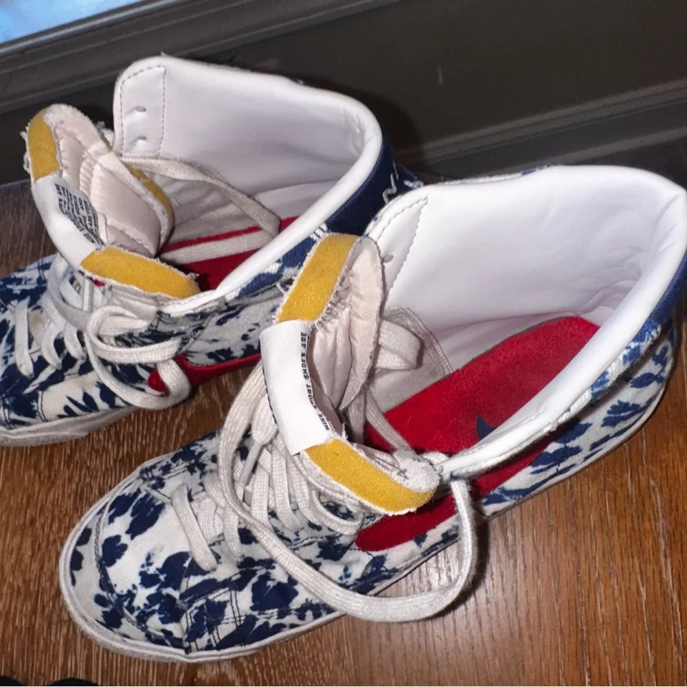 Nike vintage size