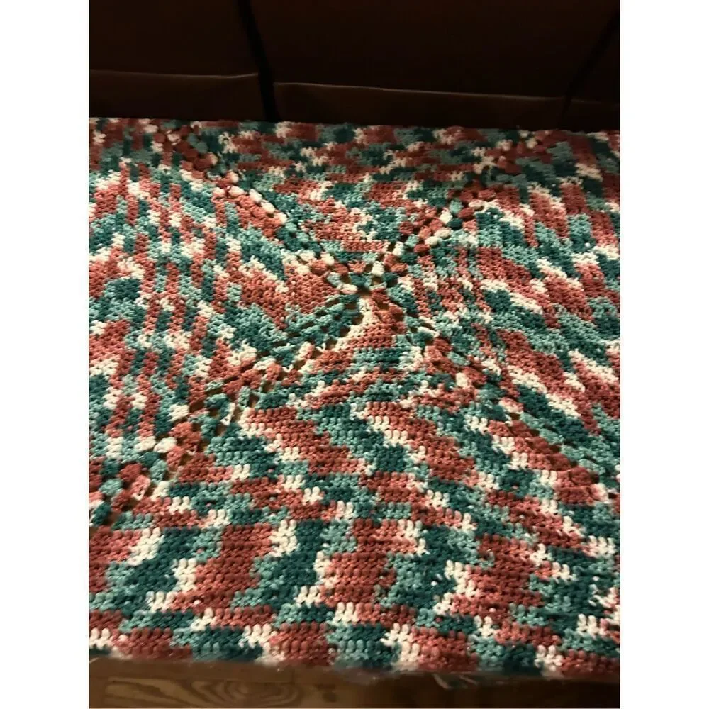 None crochet used throw