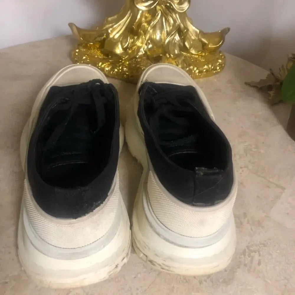 Alexander McQueen alexander mcqueen