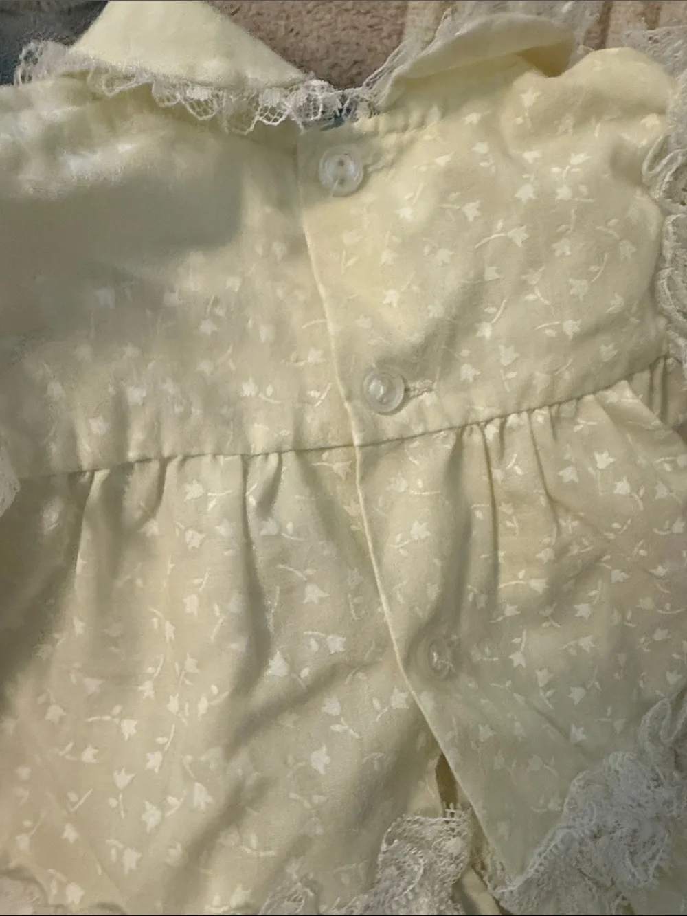 Cradle togs pale yellow