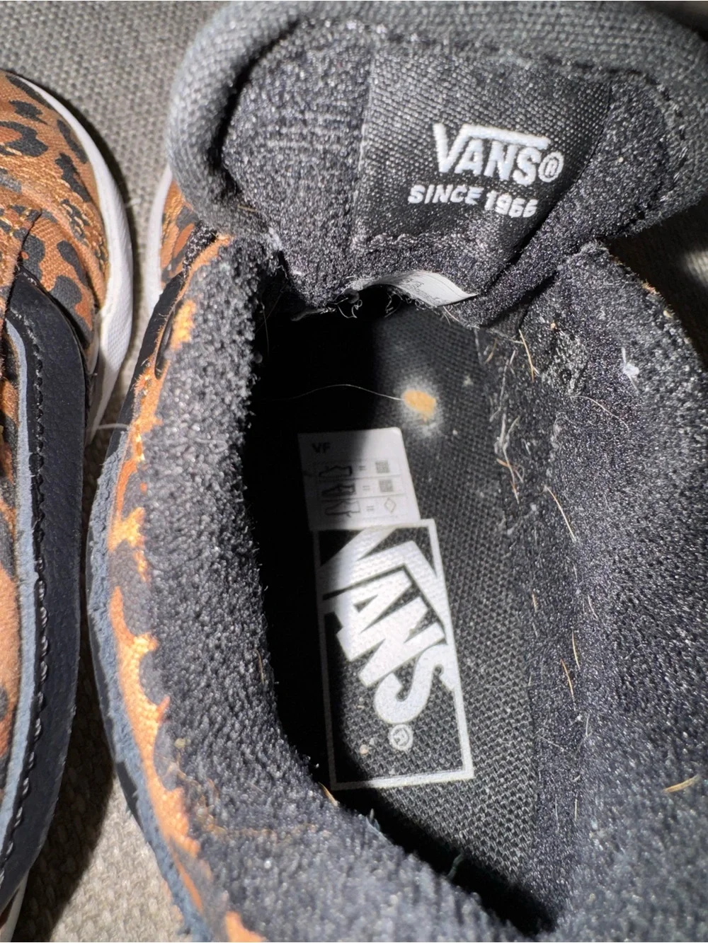 Vans leopard print