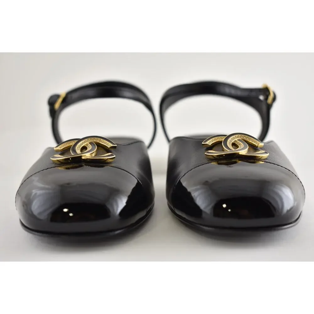 CHANEL 25p black
