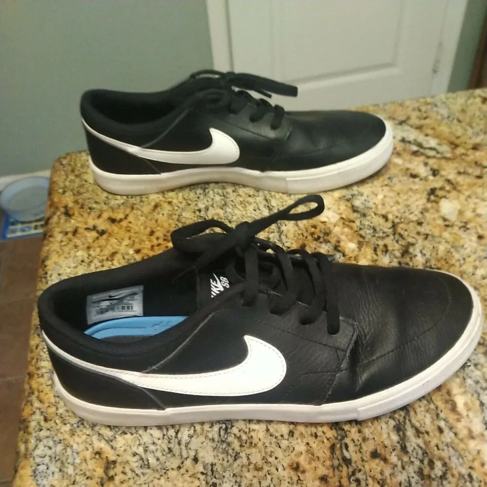 Nike sb portmore