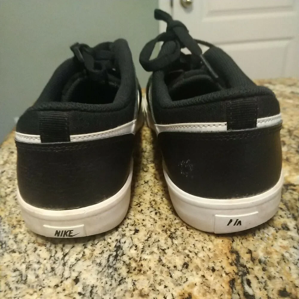 Nike sb portmore