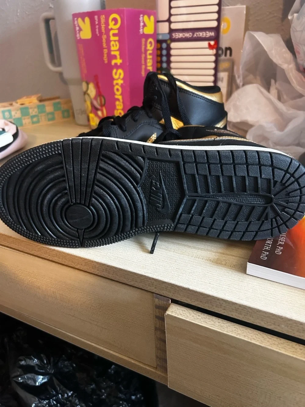 Jordan stylish mid