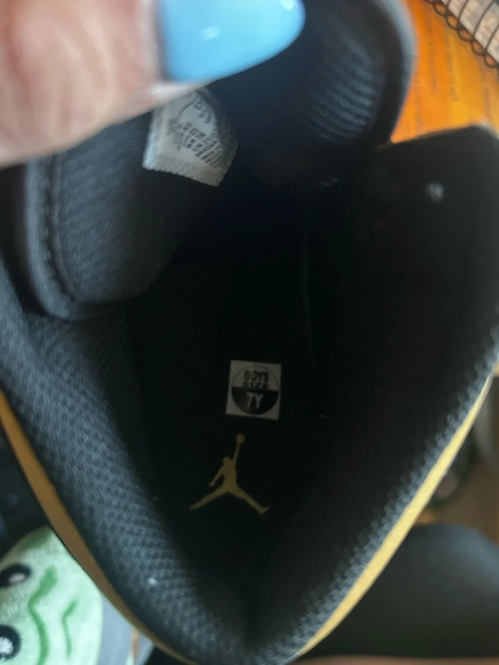 Jordan stylish mid