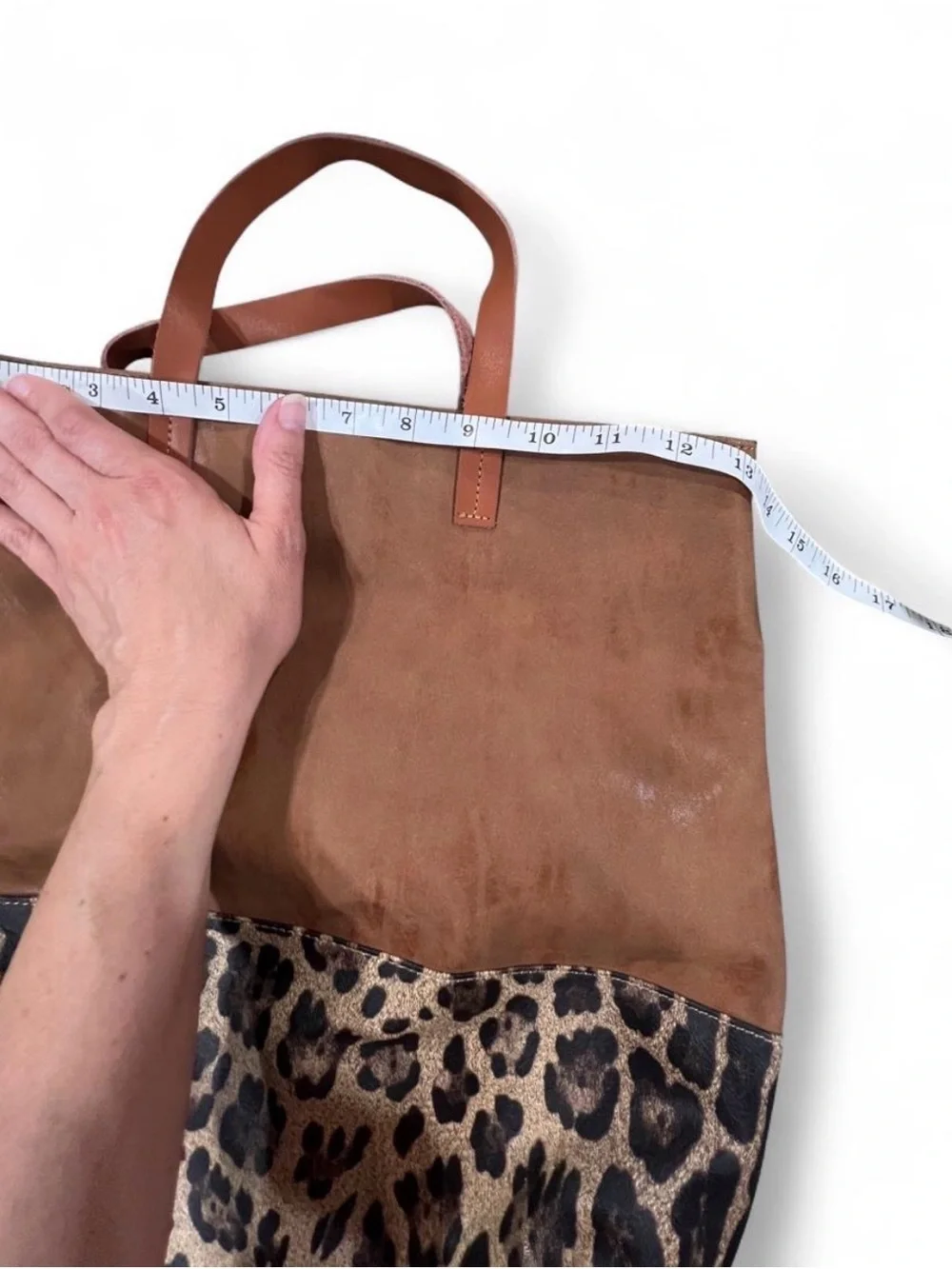 The Unbranded Brand nwot leopard